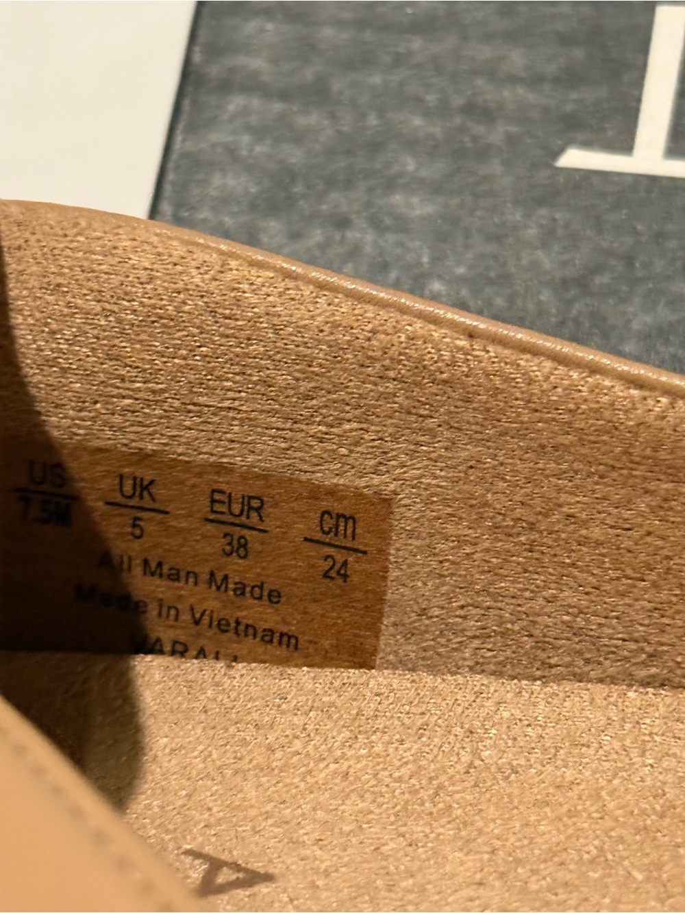 Naturalizer Two-Tone Nude and Black Cap-Toe Ballet Flats - Picture 5 of 7
